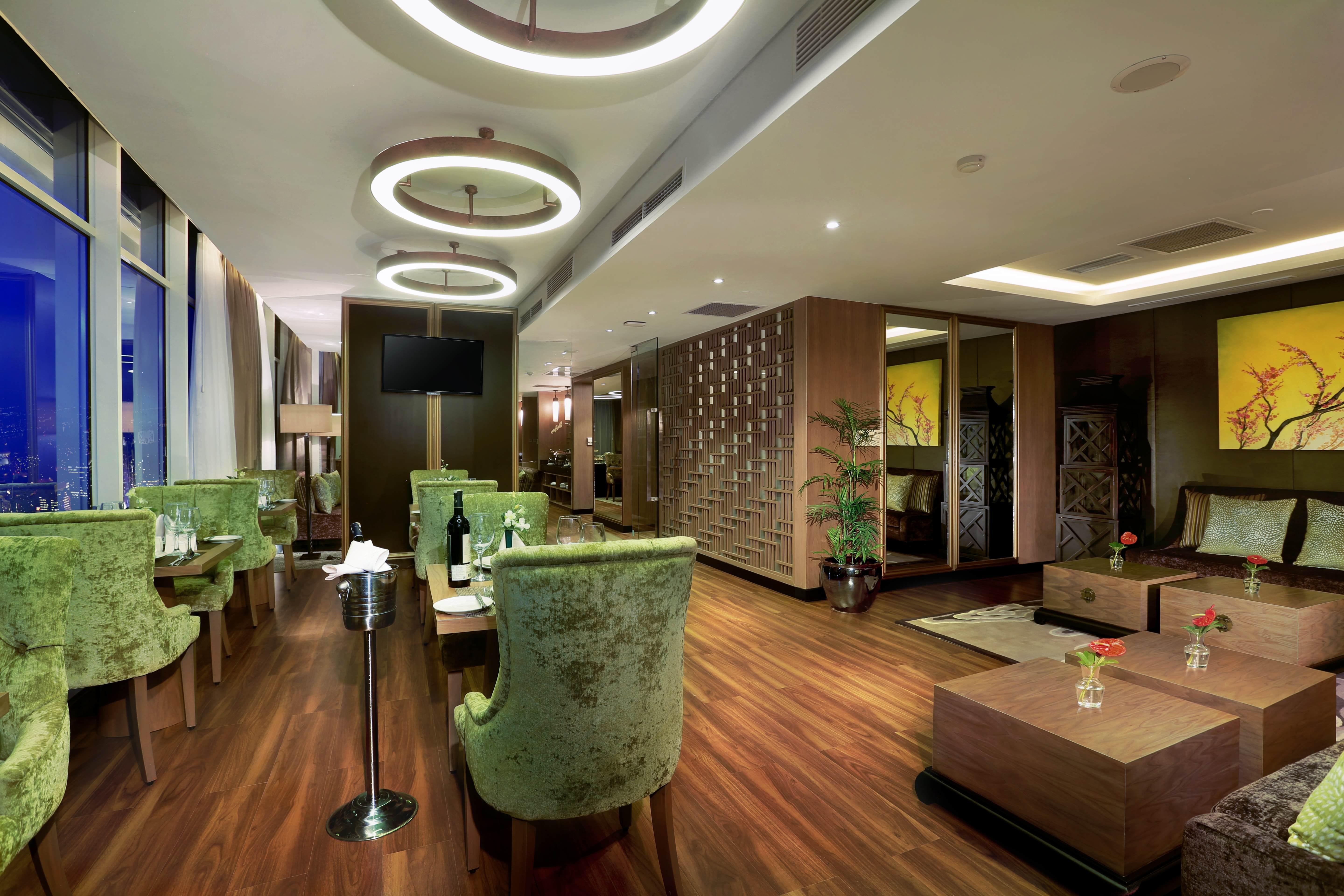 Aston Priority Simatupang Hotel And Conference Center Jakarta Exterior foto