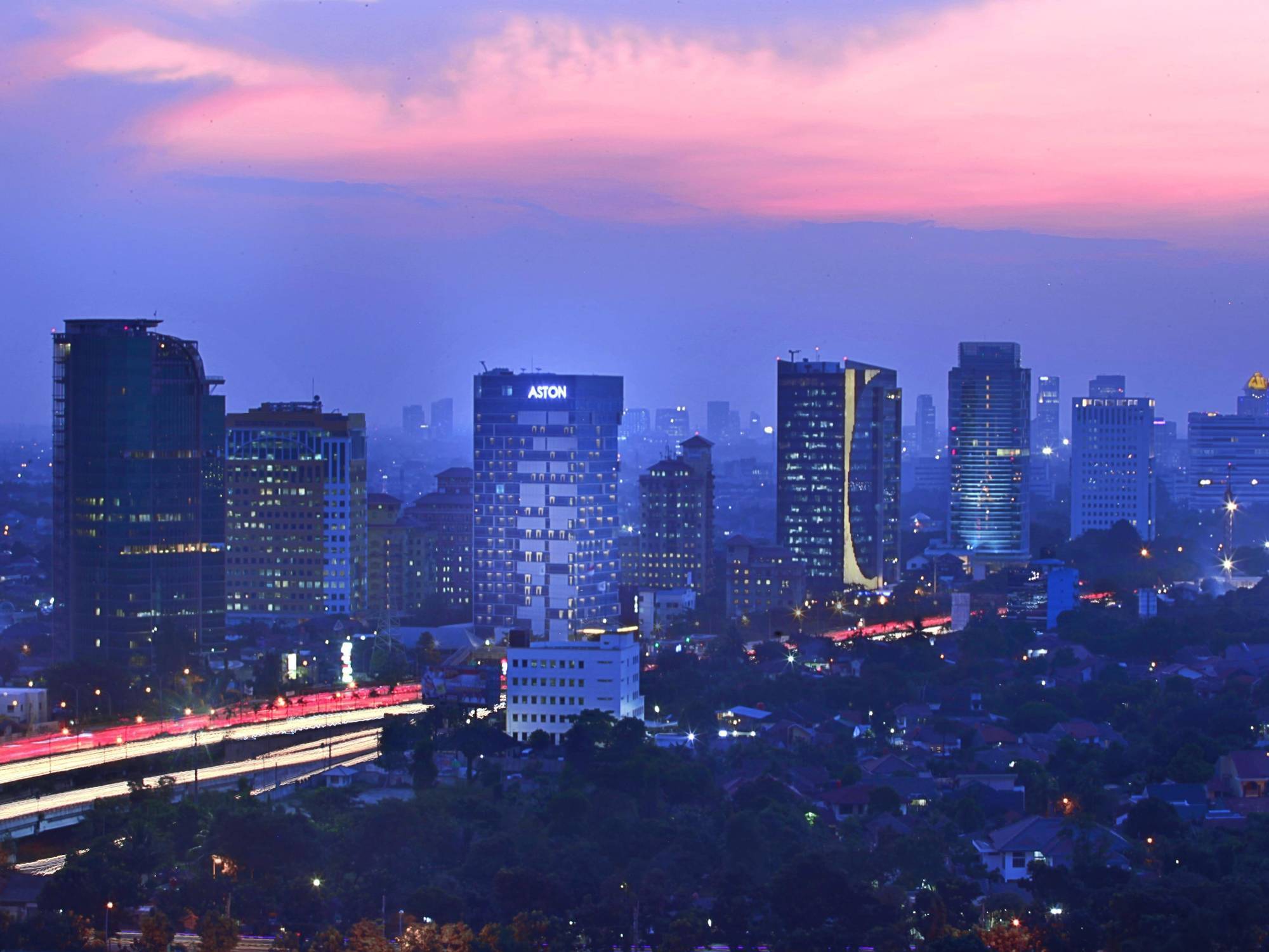 Aston Priority Simatupang Hotel And Conference Center Jakarta Exterior foto